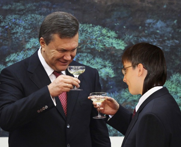 Янукович и Ко.jpg