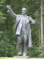 Lenin Statue at Grutas Park.jpg